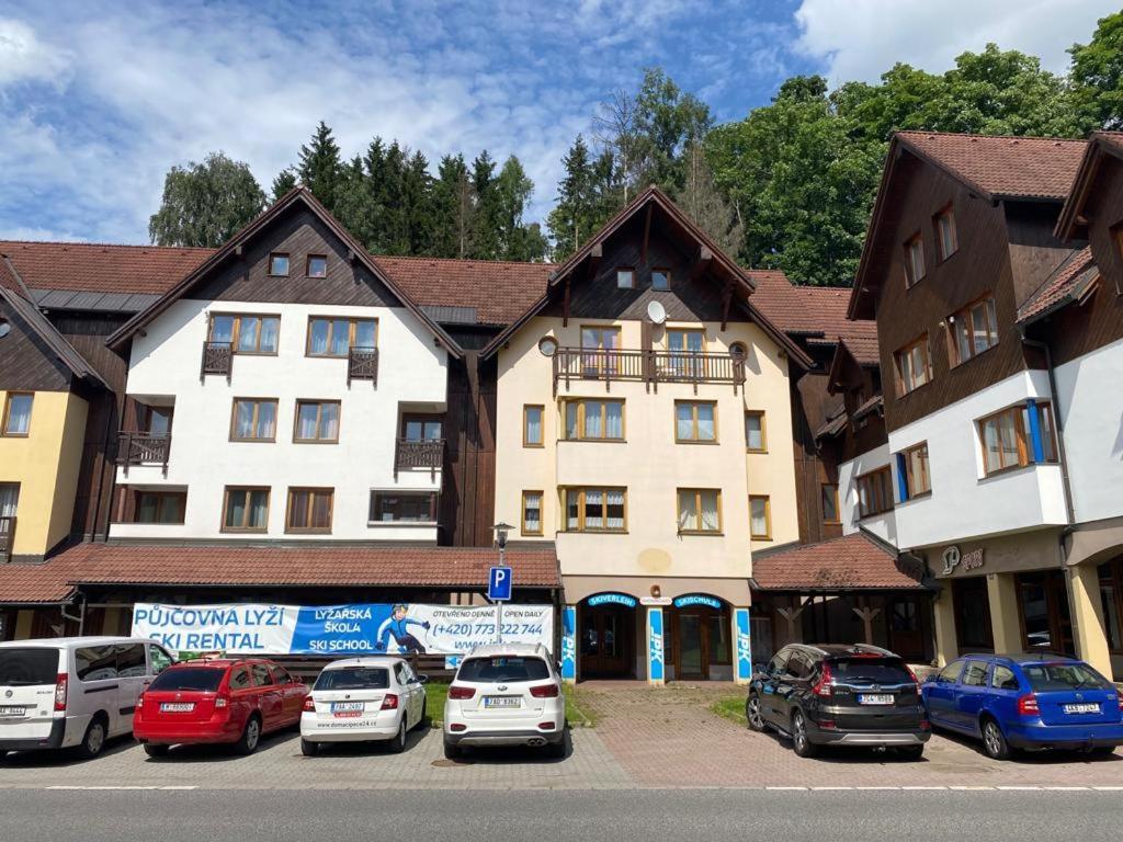 Horsky Apartman Roky - Krkonose Rokytnice nad Jizerou Exterior photo