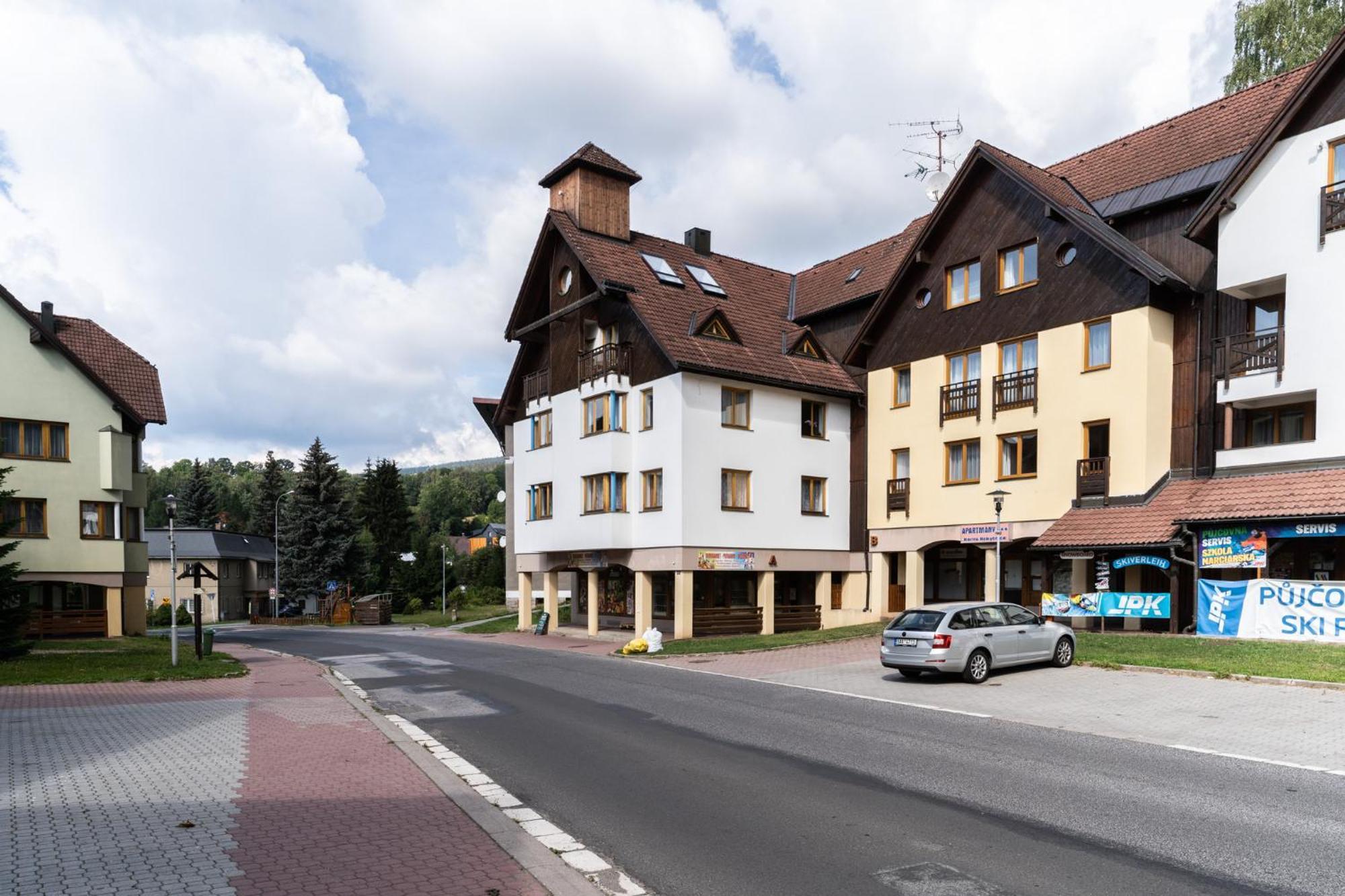 Horsky Apartman Roky - Krkonose Rokytnice nad Jizerou Exterior photo